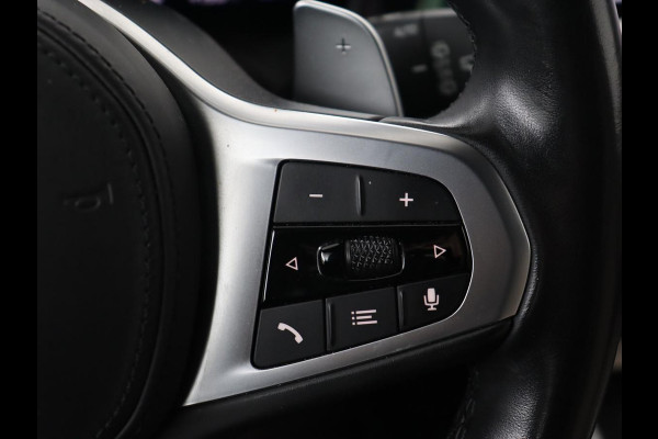 BMW 3-serie 320e M Sport | Adaptive cruise | Leder | Trekhaak | Stoelverwarming | 360 Camera | Laserlicht | Carplay | Sfeerverlichting | Live Cockpit | Keyless | Sportstoelen | DAB | Navigatie | PHEV | Plug In