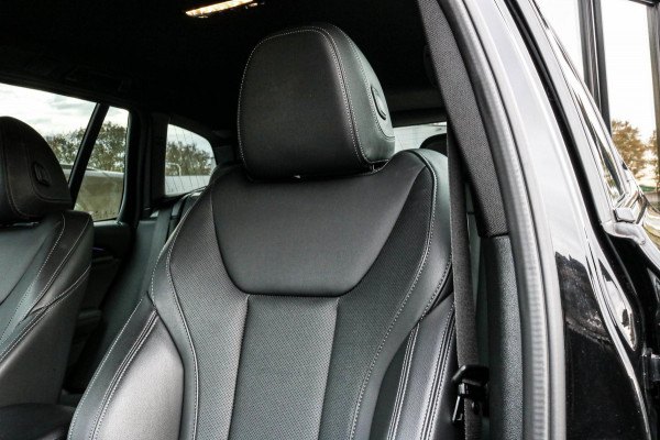 BMW X3 XDrive30e M-SPORT - TREKHAAK - CAMERA - NIEUW MODEL - 30e - M-PAKKET