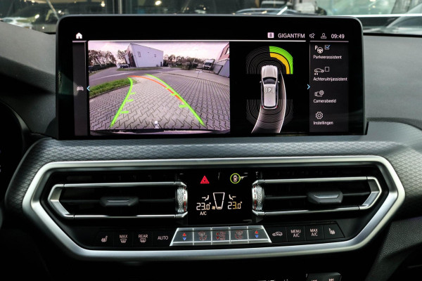 BMW X3 XDrive30e M-SPORT - TREKHAAK - CAMERA - NIEUW MODEL - 30e - M-PAKKET