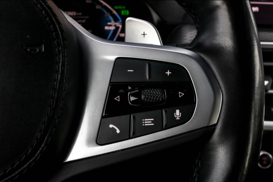 BMW X3 XDrive30e M-SPORT - TREKHAAK - CAMERA - NIEUW MODEL - 30e - M-PAKKET