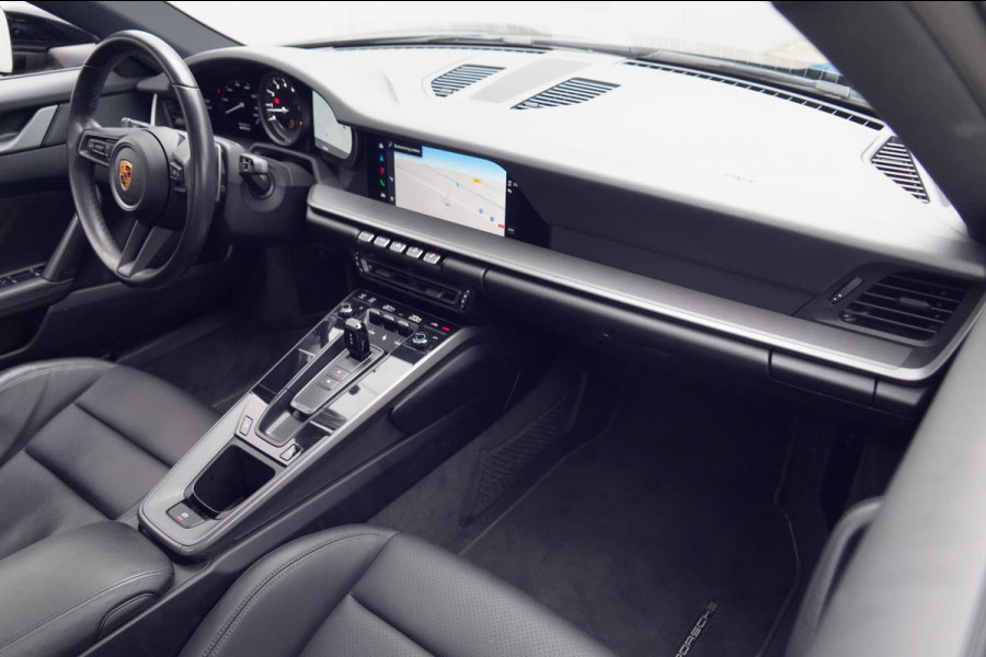 Porsche 911 3.0 Carrera / NL-Auto / 1e Eigenaar / Sportuitlaat / Stuur- & Stoelverw. / 360 Camera / 45dkm NAP