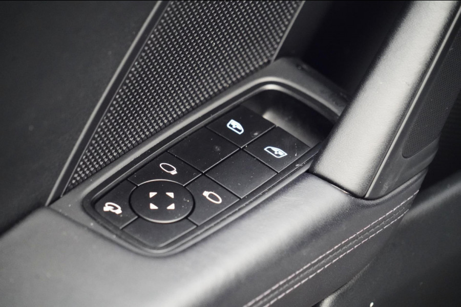 Porsche 911 3.0 Carrera / NL-Auto / 1e Eigenaar / Sportuitlaat / Stuur- & Stoelverw. / 360 Camera / 45dkm NAP