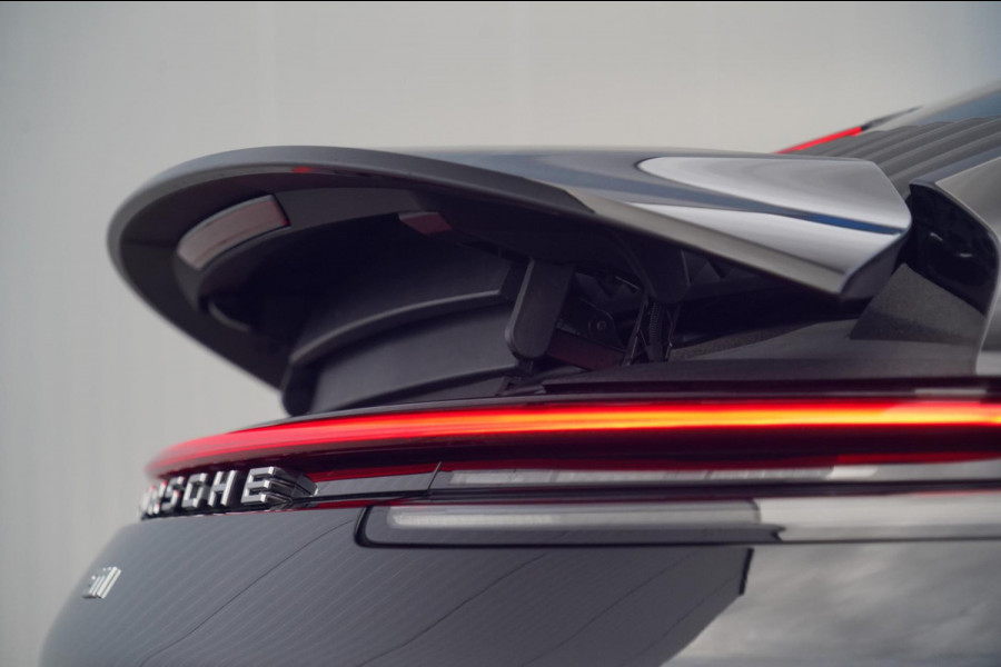 Porsche 911 3.0 Carrera / NL-Auto / 1e Eigenaar / Sportuitlaat / Stuur- & Stoelverw. / 360 Camera / 45dkm NAP