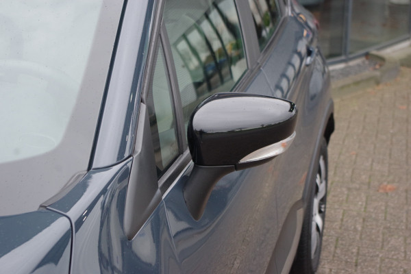 Renault Captur 0.9 TCe Zen, Trekhaak, Airco, Bluetooth