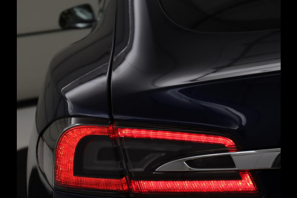 Tesla Model S 100D | Panoramadak | Leder | Autopilot | Stoelverwarming | Camera | Keyless | Full LED | Navigatie | Climate control | 19'' lichtmetalen velgen