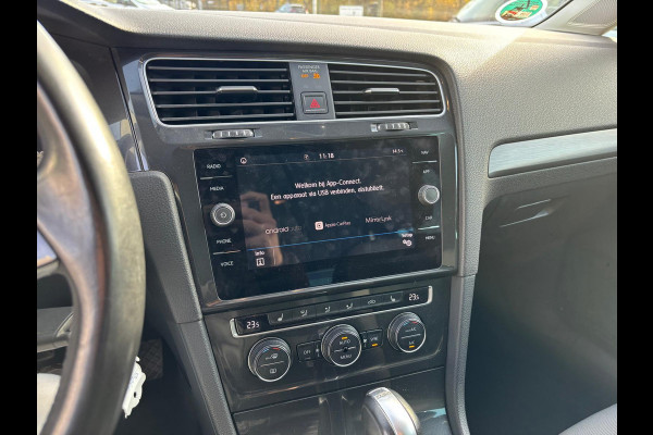 Volkswagen Golf 1.0 TSI Comfortline Business