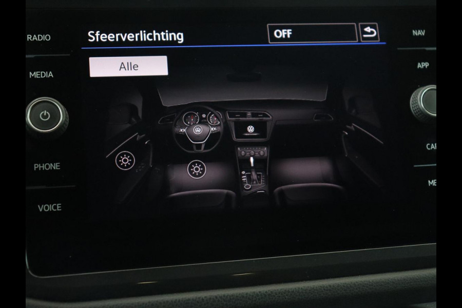 Volkswagen Tiguan Allspace 1.5 TSI R Line | Trekhaak | Camera | Full LED | Adaptive cruise | Virtual Cockpit | Park Assist | Carplay | Navigatie | Keyless | Climate control | 19'' lichtmetalen velgen