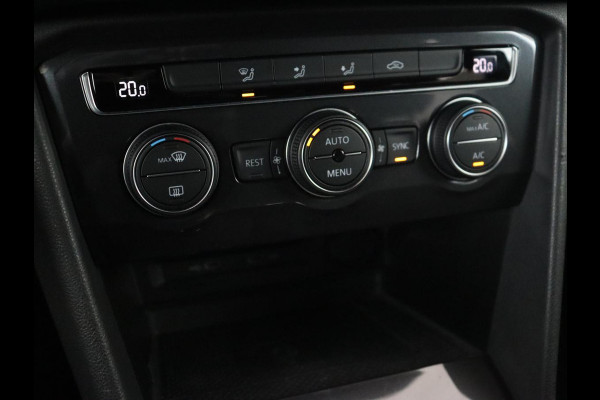 Volkswagen Tiguan Allspace 1.5 TSI R Line | Trekhaak | Camera | Full LED | Adaptive cruise | Virtual Cockpit | Park Assist | Carplay | Navigatie | Keyless | Climate control | 19'' lichtmetalen velgen