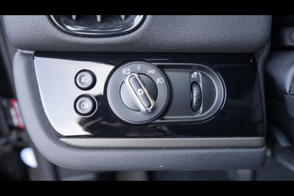 MINI Countryman 1.5 Cooper AUTOMAAT-CLIMA-CRUISE-FULL LED-HALF LEDER-KEYLESS-VIRTUEEL-STOELVERWARMING