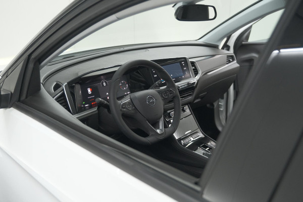 Opel Grandland Turbo 130 AT8 Ultimate | Camera | Adaptieve Cruise Control | Pack Winter | Elektronische Kofferklep