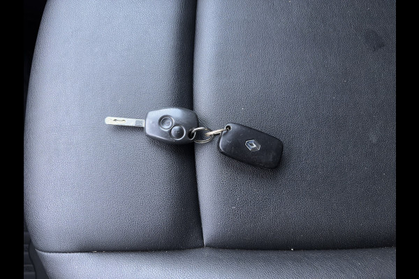 Renault Master T35 2.3 dCi 150 L3 Energy Aut. *AIRCO | CRUISE | CAMERA | PDC | COMFORT-SEATS | AIRPRESSURE-SEAT | RADIO-CD/MP3 *