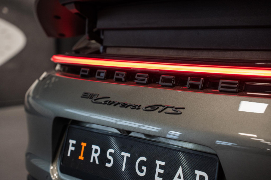 Porsche 911 Cabrio 3.0 Carrera GTS *Sport-Chrono / Sport-Design / BOSE / Stoelventilatie / Carbon*