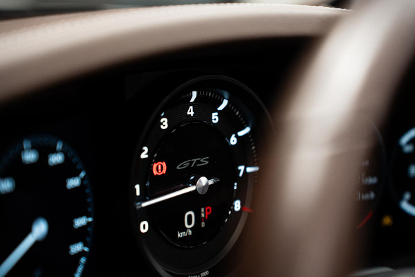 Porsche 911 Cabrio 3.0 Carrera GTS *Sport-Chrono / Sport-Design / BOSE / Stoelventilatie / Carbon*