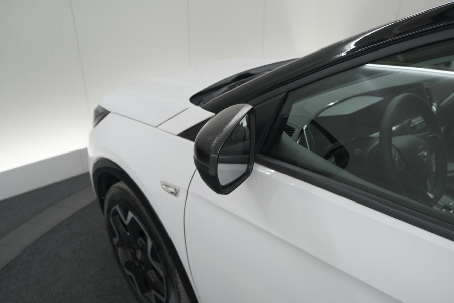 Opel Grandland Turbo 130 AT8 Ultimate | Camera | Adaptieve Cruise Control | Pack Winter | Elektronische Kofferklep