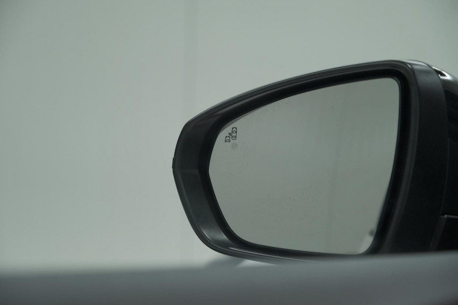 Opel Grandland Turbo 130 AT8 Ultimate | Camera | Adaptieve Cruise Control | Pack Winter | Elektronische Kofferklep