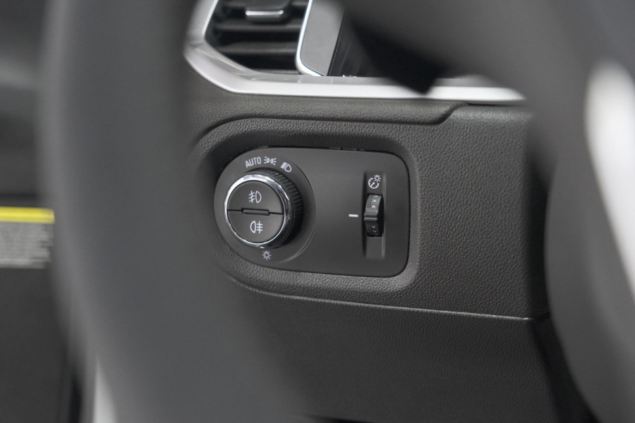 Opel Grandland Turbo 130 AT8 Ultimate | Camera | Adaptieve Cruise Control | Pack Winter | Elektronische Kofferklep