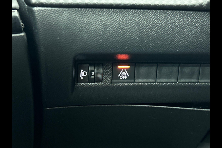 Peugeot 2008 1.2 PureTech Blue Lease Allure Airco ECC Navi Cruise Control PDC VA + Camera Full LED 17" LM Velgen Stoelverwarming