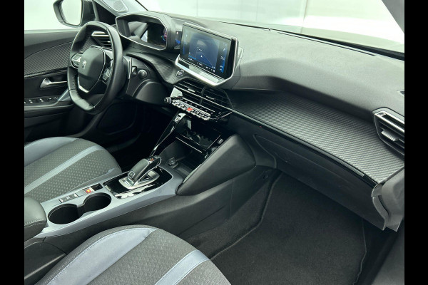 Peugeot 2008 1.2 PureTech Blue Lease Allure Airco ECC Navi Cruise Control PDC VA + Camera Full LED 17" LM Velgen Stoelverwarming