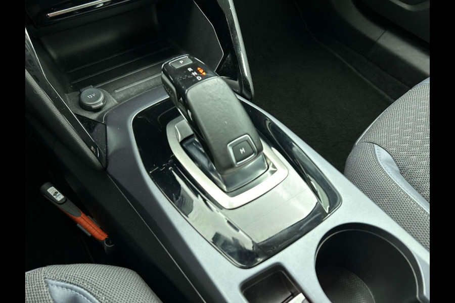 Peugeot 2008 1.2 PureTech Blue Lease Allure Airco ECC Navi Cruise Control PDC VA + Camera Full LED 17" LM Velgen Stoelverwarming