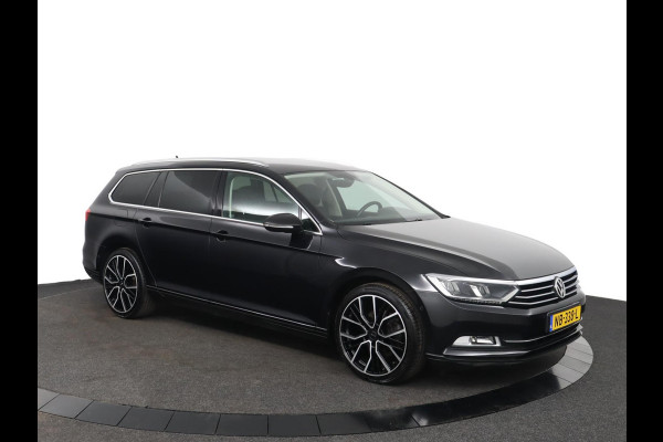 Volkswagen Passat Variant 1.4 TSI Connected Series|19"|Trekhaak|Camera