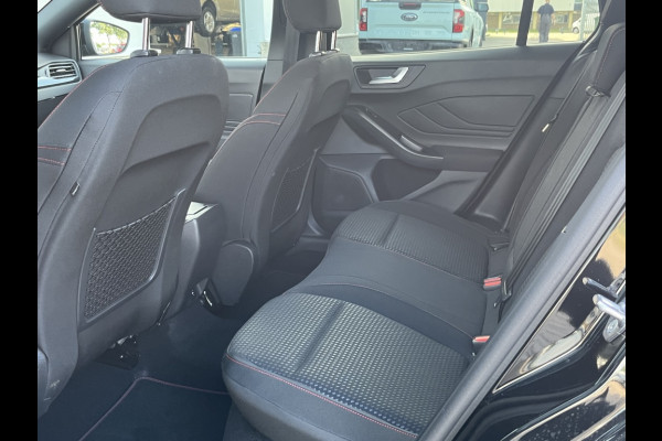 Ford FOCUS Wagon 1.0 EBH ST Line X 155PK AUTOMAAT! TREKHAAK! DRIVERPACK! WINTERPA