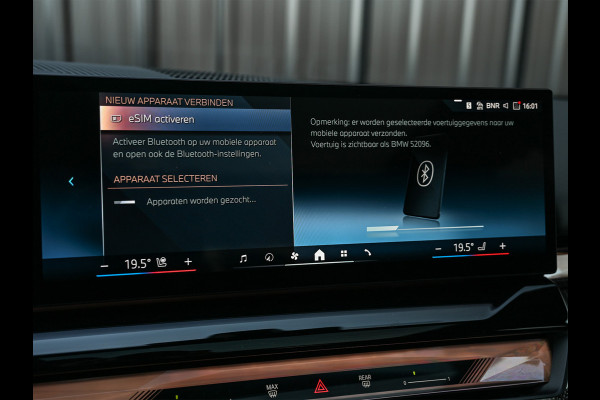 BMW 5 Serie Touring 550e XDRIVE | M-SPORT PRO | SHADOW LINE | M-SPORT SEATS | ALCANTARA HEMEL | CARBON PACKAGE | PANORAMADAK | ICONIC GRILL