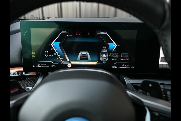 BMW 5 Serie Touring 550e XDRIVE | M-SPORT PRO | SHADOW LINE | M-SPORT SEATS | ALCANTARA HEMEL | CARBON PACKAGE | PANORAMADAK | ICONIC GRILL