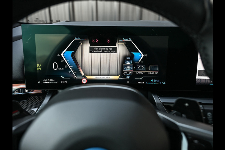 BMW 5 Serie Touring 550e XDRIVE | M-SPORT PRO | SHADOW LINE | M-SPORT SEATS | ALCANTARA HEMEL | CARBON PACKAGE | PANORAMADAK | ICONIC GRILL