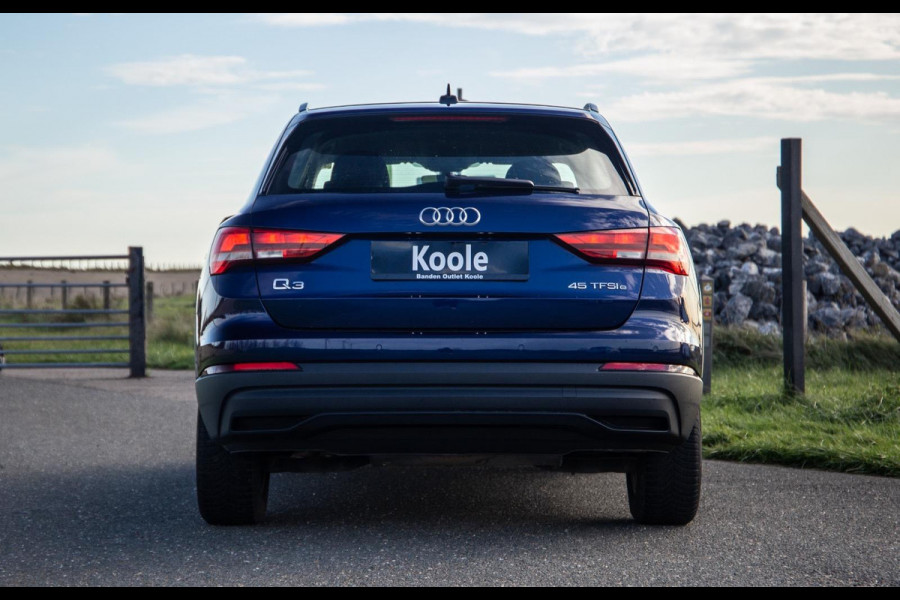 Audi Q3 45 TFSI e edition AUTOMAAT / PLUG IN HYBRID / STOELVERWARMING / LEER / VIRTUAL COCKPIT / CRUISE CONTROLE / DEALER ONDERHOUDEN