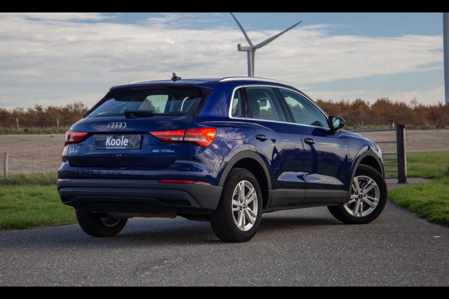 Audi Q3 45 TFSI e edition AUTOMAAT / PLUG IN HYBRID / STOELVERWARMING / LEER / VIRTUAL COCKPIT / CRUISE CONTROLE / DEALER ONDERHOUDEN