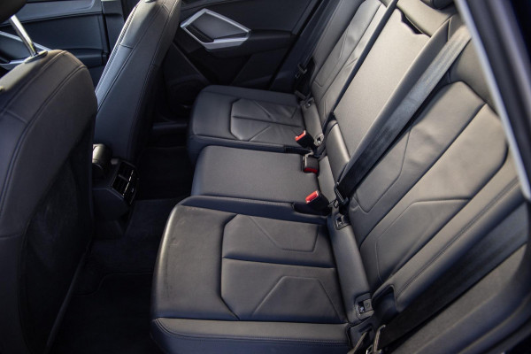 Audi Q3 45 TFSI e edition AUTOMAAT / PLUG IN HYBRID / STOELVERWARMING / LEER / VIRTUAL COCKPIT / CRUISE CONTROLE / DEALER ONDERHOUDEN