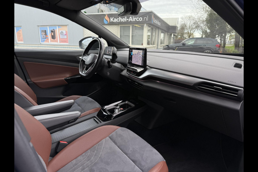 Volkswagen ID.4 First 77 kWh | Trekhaak | Camera | Carplay