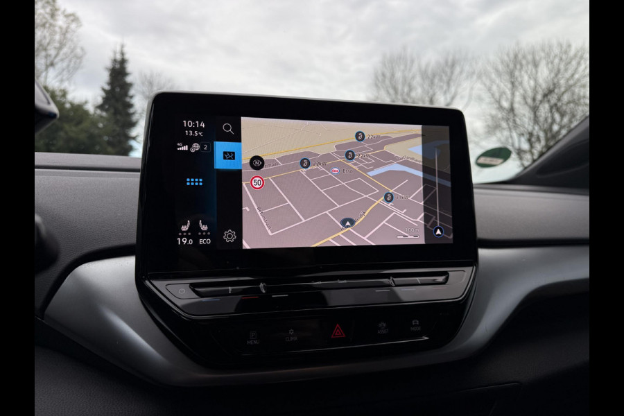 Volkswagen ID.4 First 77 kWh | Trekhaak | Camera | Carplay