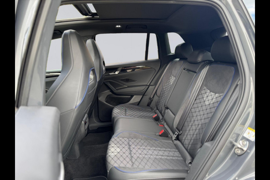 Volkswagen Tiguan 1.5 eTSI R-Line Edition, panoramadak, vele opties, nieuw prijs €64170,-