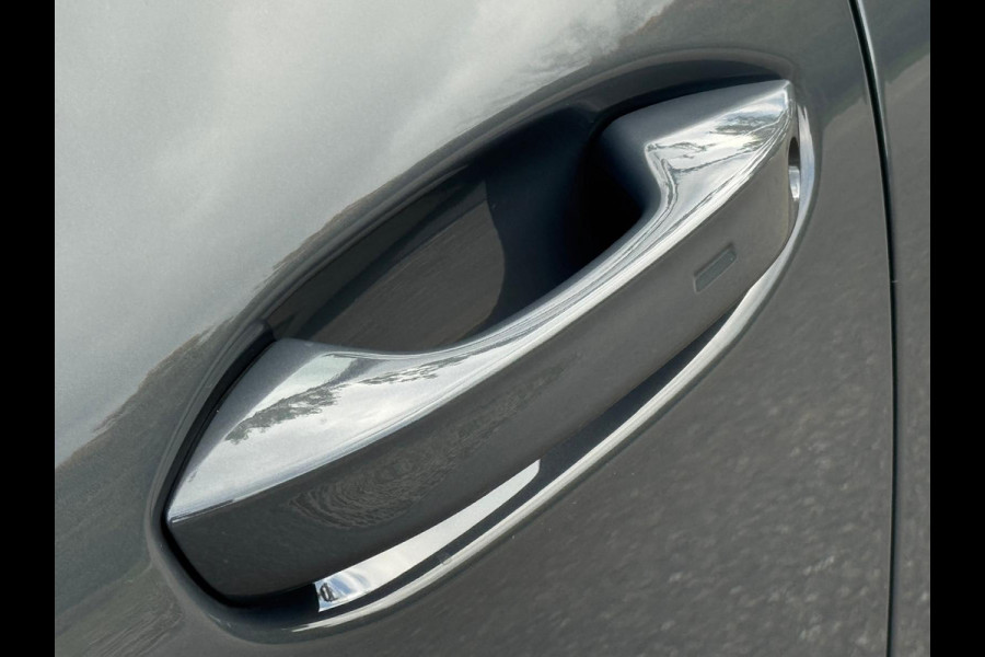 Volkswagen Tiguan 1.5 eTSI R-Line Edition, panoramadak, vele opties, nieuw prijs €64170,-