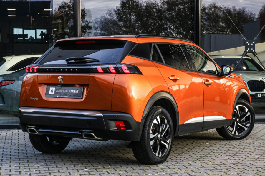 Peugeot 2008 1.2 PureTech Allure - CAMERA - NAVI - CRUISE