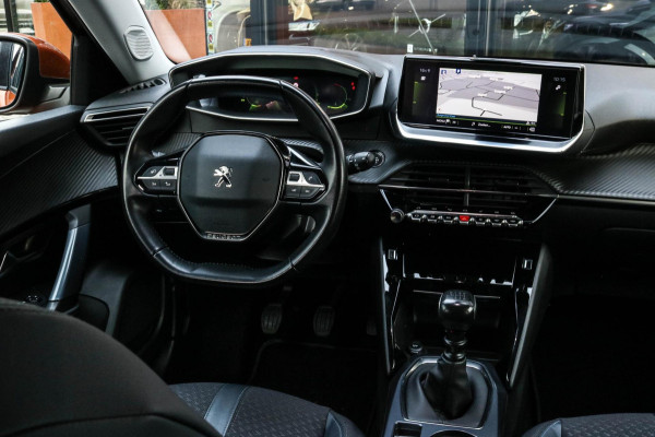 Peugeot 2008 1.2 PureTech Allure - CAMERA - NAVI - CRUISE