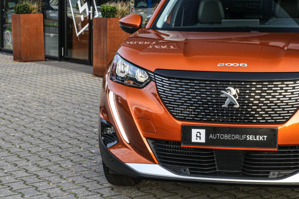 Peugeot 2008 1.2 PureTech Allure - CAMERA - NAVI - CRUISE