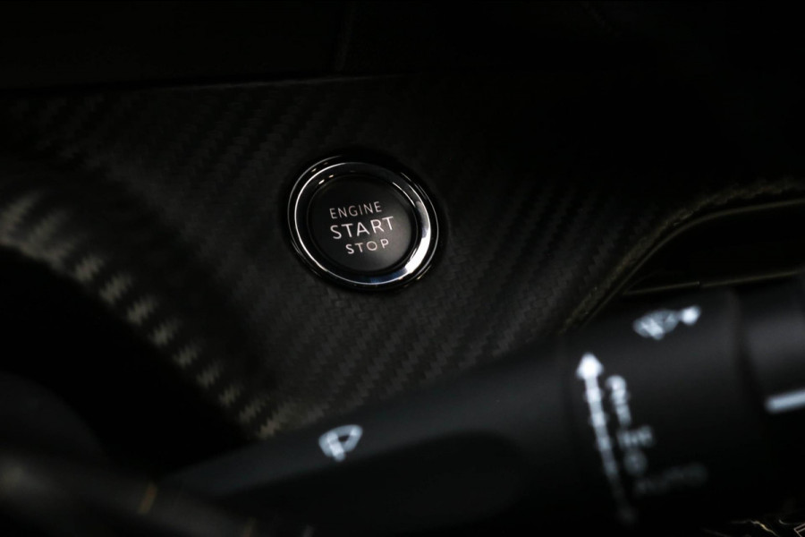 Peugeot 2008 1.2 PureTech Allure - CAMERA - NAVI - CRUISE