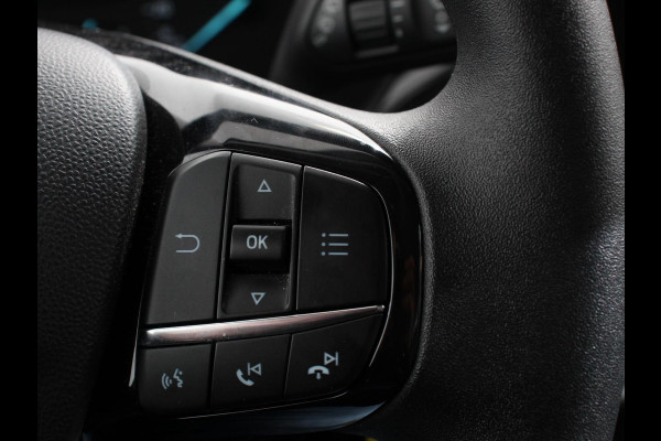 Ford Fiesta 1.1 Trend | Navigatie | Cruise control | Dab | Airco | Parkeersensoren achter | Trekhaak