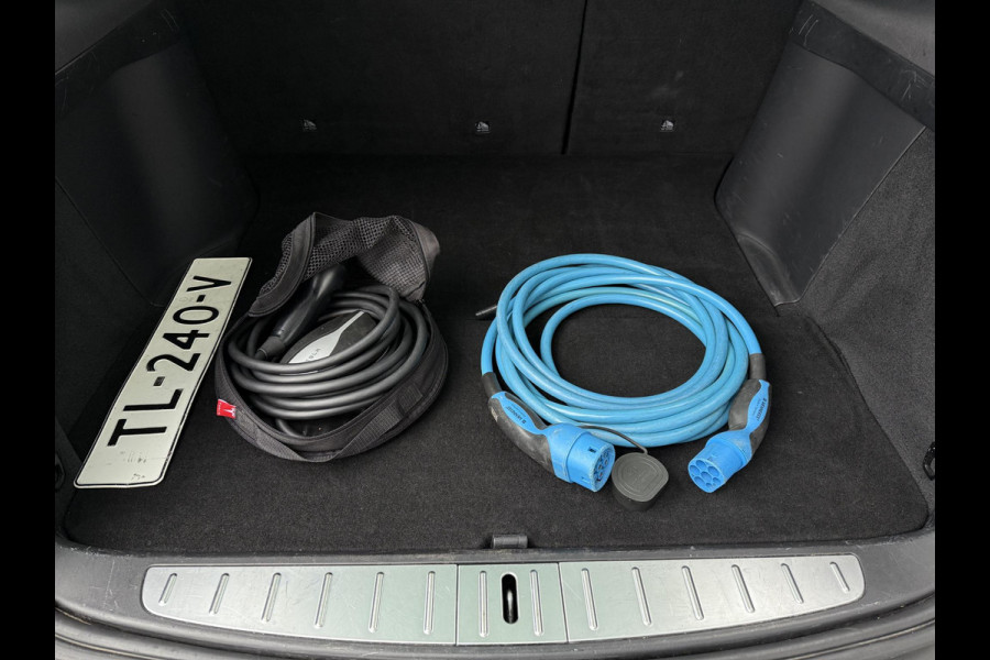 Tesla Model X 75D Aut. | FULL |  Panorama | Trekhaak | Navi | Camera |