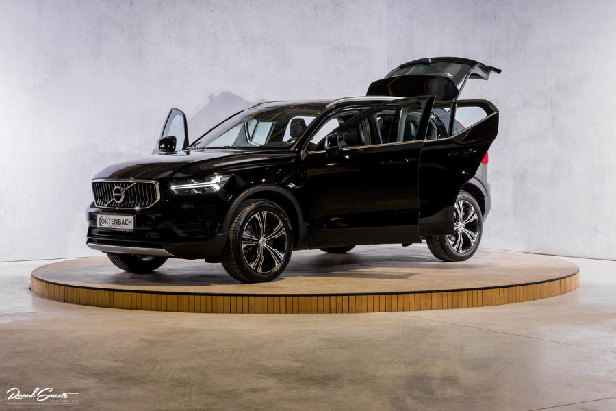 Volvo XC40 1.5 T4 Recharge Inscription | Adaptieve cruise | Zwenkbare trekhaak | Dab+ | Leder |