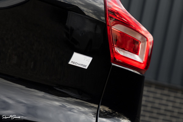 Volvo XC40 1.5 T4 Recharge Inscription | Adaptieve cruise | Zwenkbare trekhaak | Dab+ | Leder |