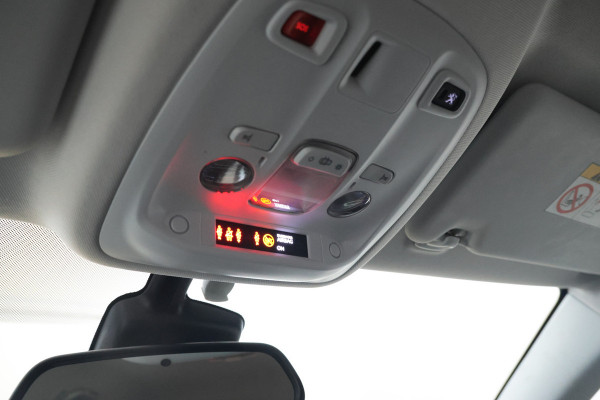 Peugeot 308 SW 1.5 BlueHDi Blue Lease Navigatie, Cruise, Trekhaak, Climate,