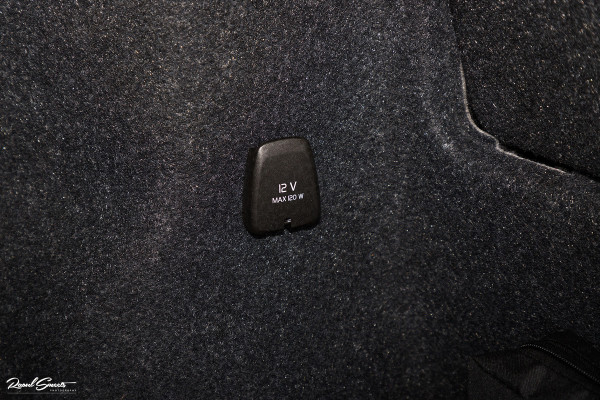 Volvo XC40 1.5 T4 Recharge Inscription | Panorama dak | Harman Kardon | Zwenkbare trekhaak |