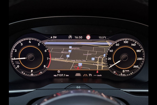 Volkswagen Passat Variant 1.5 TSI Highline Business R |Pano|Leer|360 Cam|Ad.Cruise|Sfeer