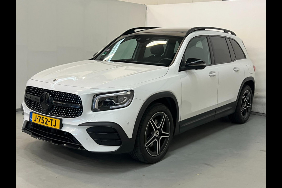 Mercedes-Benz GLB-Klasse 200 / AMG / NL-auto / Pano / Burmester / Memory