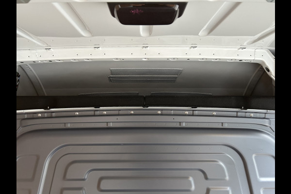 Mercedes-Benz Sprinter 317 CDI L2 H2 Pro LED / MBUX / Navigatie / Camera / Parkeersensoren / Cruise control / Airco / 270 Graden achterdeuren