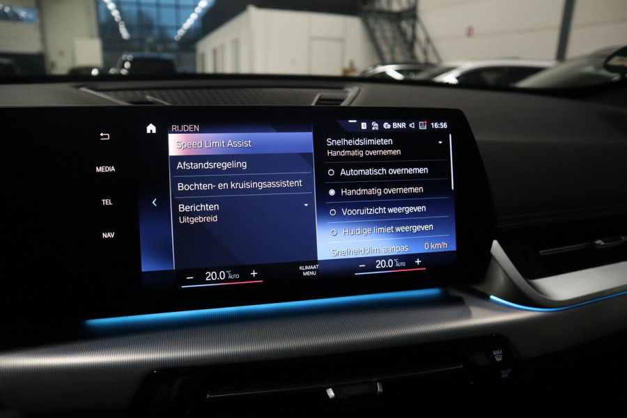 BMW X1 sDrive18i X-Line / Trekhaak / Adaptieve Cruise / 19inch / Camera /