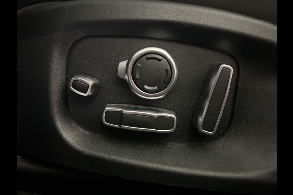 Jaguar I-PACE EV400 First Edition 90 kWh Topstaat! | Panoramadak | Leer | Meridian Geluidsysteem | Camera SOH 90,9 % Aviloo Test!